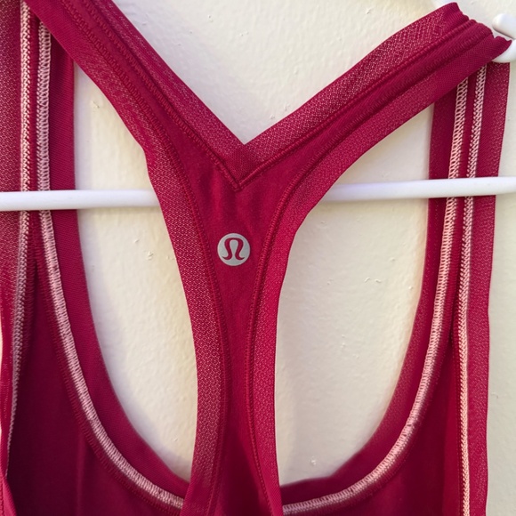 Womens red lululemon atheltic tank top sz 6 - Picture 3 of 3